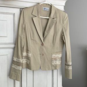 Beige summer blazer